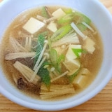 えのき茸と豆腐の中華スープ